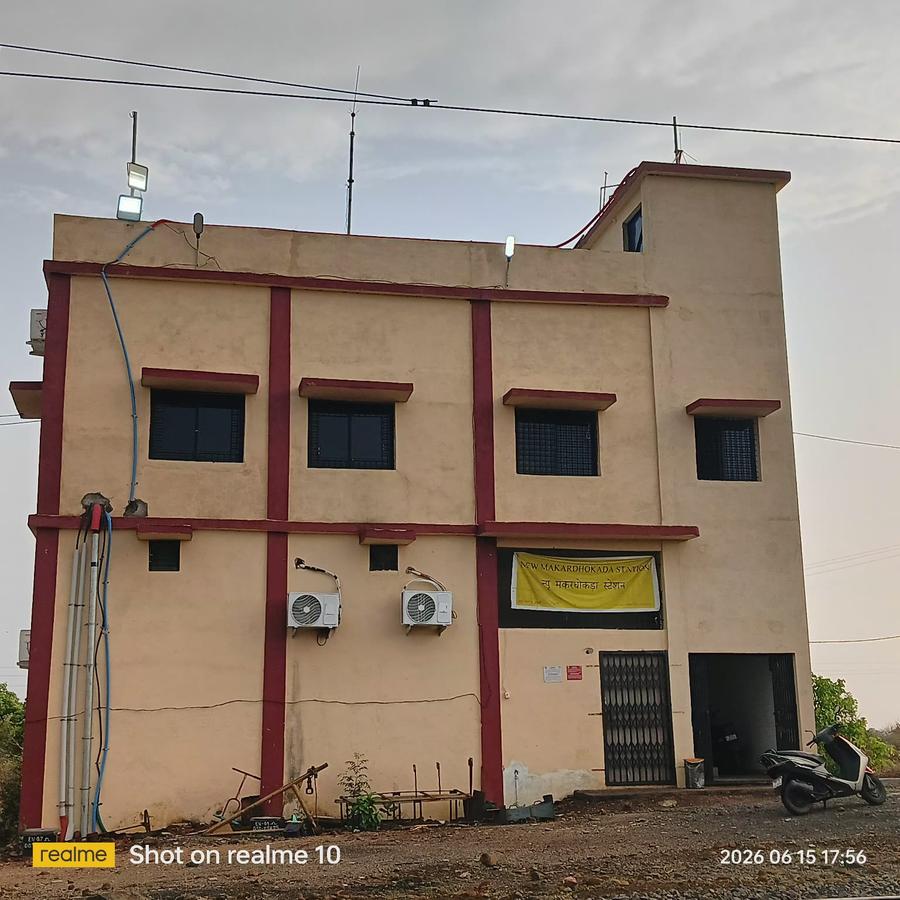New Makardhokda Station Building